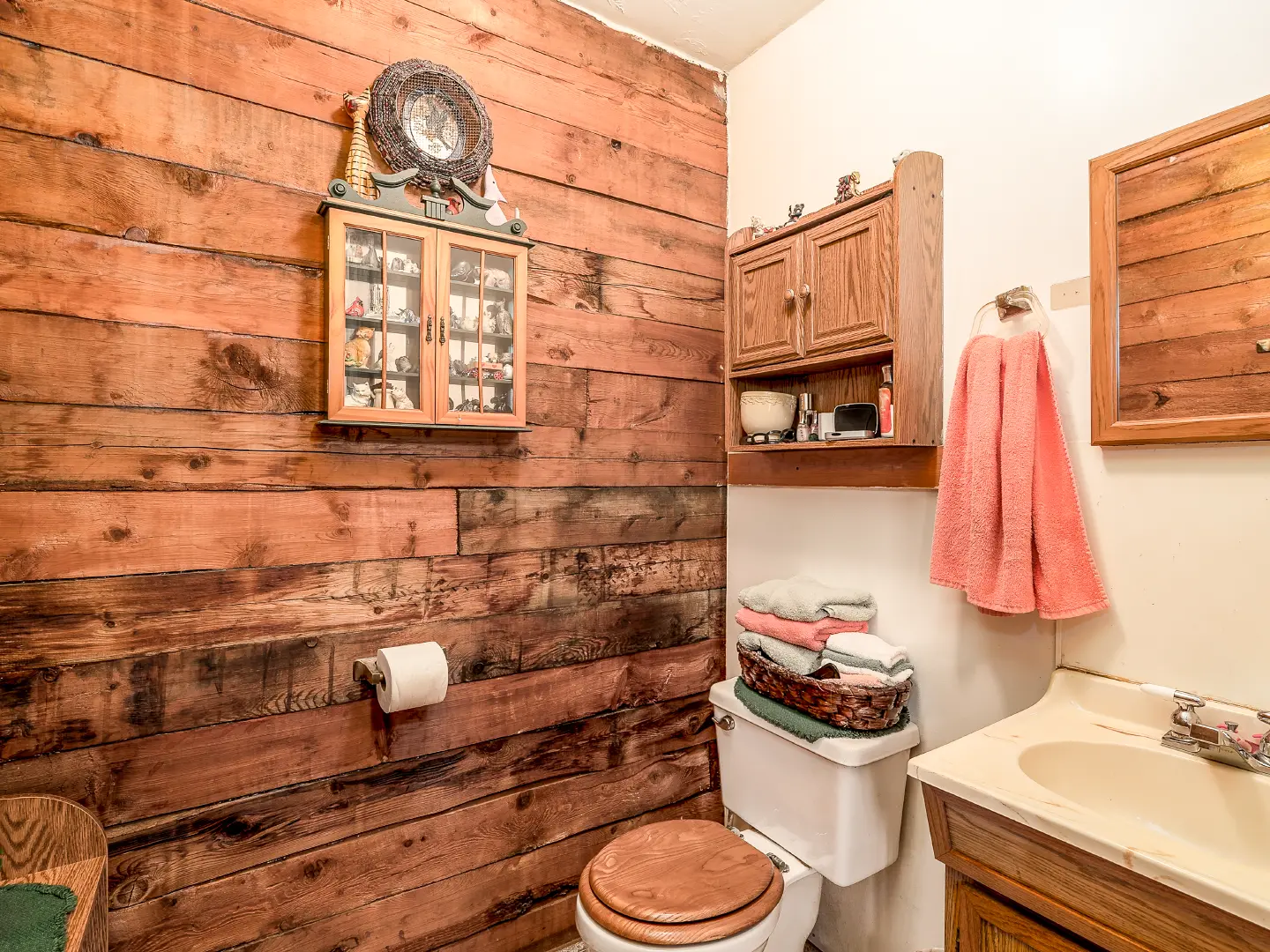 Bar ZX Ranch Home Interior View 3 by Elevation Photography