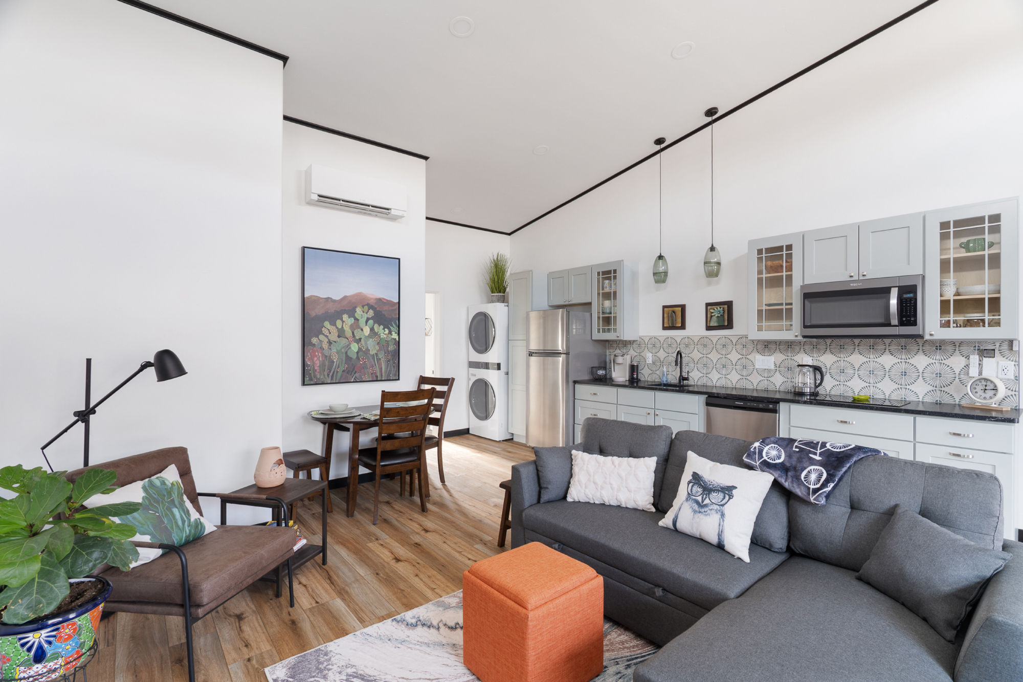 Airbnb Example Photograph 5 by Elevation Photography